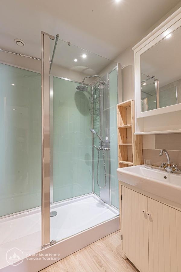 La Cazetta Apartment บอนเนวัล-ซัวร์-อาร์ค ภายนอก รูปภาพ